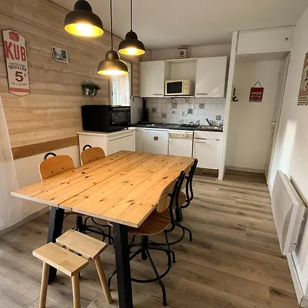 Pre De Bares Люс-Сен-Совёр