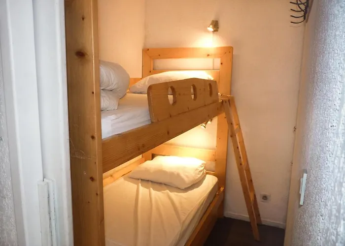 Апартаменты Pre De Bares Люс-Сен-Совёр