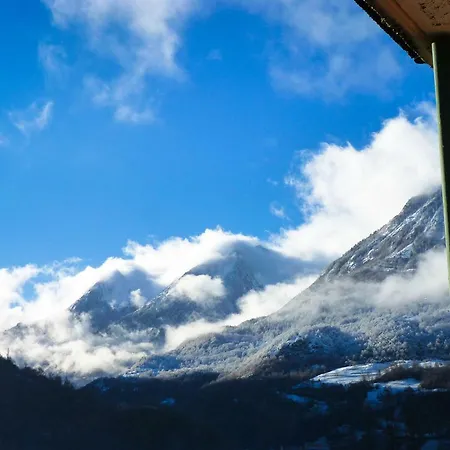 Pre De Bares Luz-Saint-Sauveur