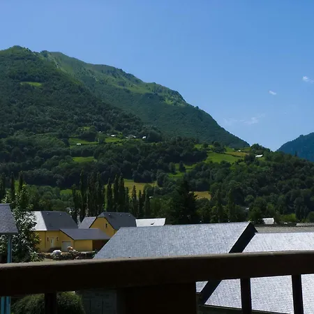 Pre De Bares Luz-Saint-Sauveur